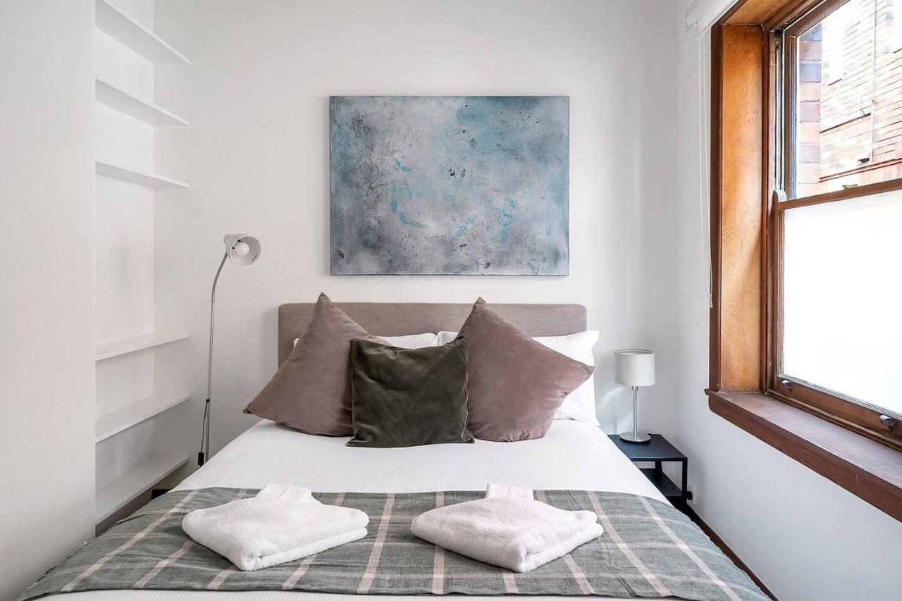 A South Bondi Family Hideout For Aficionados *